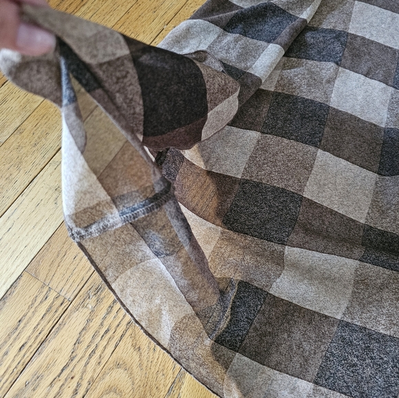 Small sheer cover up - Picture 4 of 4